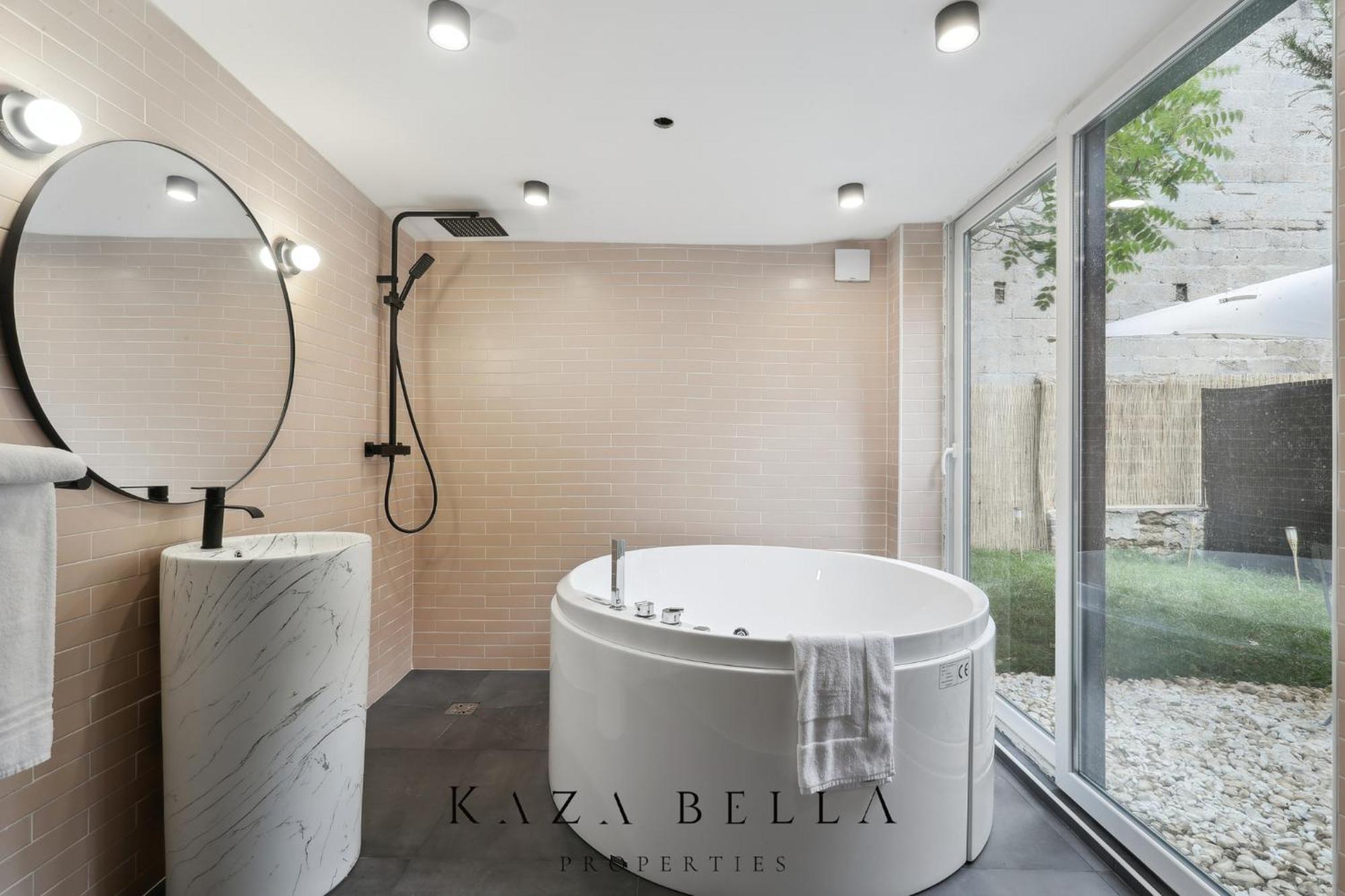 Kaza Bella - Maisons Alfort 6 Luxurious Little House With Private Garden And Jacuzzi ภายนอก รูปภาพ